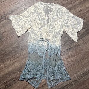 Origami by vivien Elegant Lace Cardigan - Cream and blue